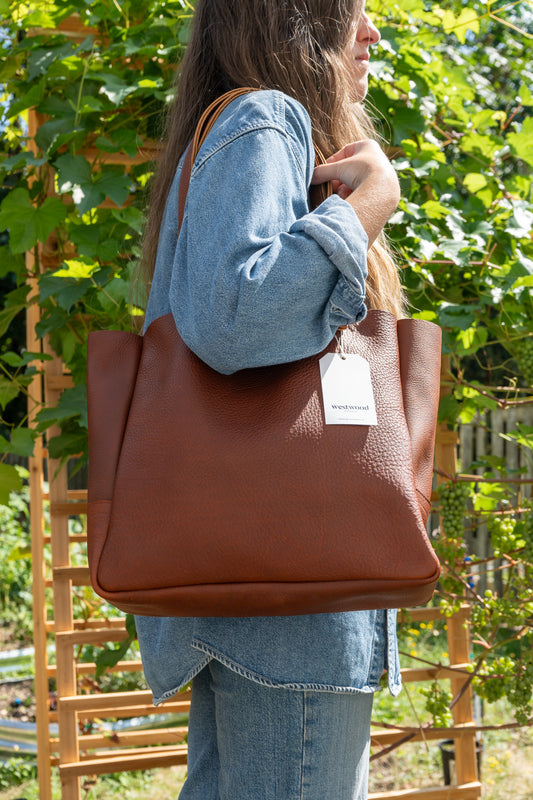 The Carryall Tote - Amber