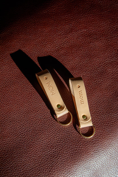 The Classic Keychain - Mom ♥