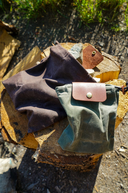 The Foraging Pouch